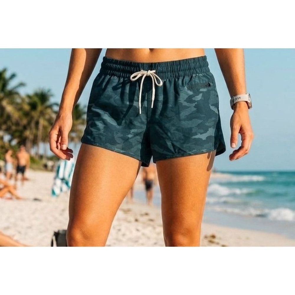 Vuori Clementine Shorts Women XL Blue Camo Athletic Running Drawstring Pocket